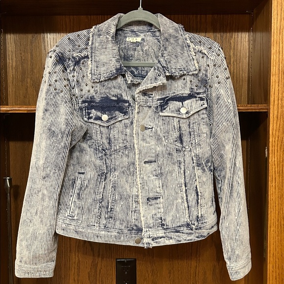 POL Jackets & Blazers - POL embellished corduroy jacket size medium.